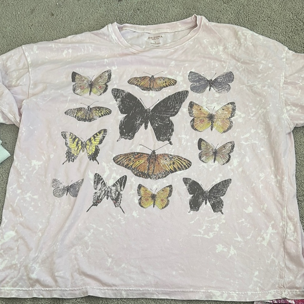 Arizona Jean Company Pink Butterfly Tee
